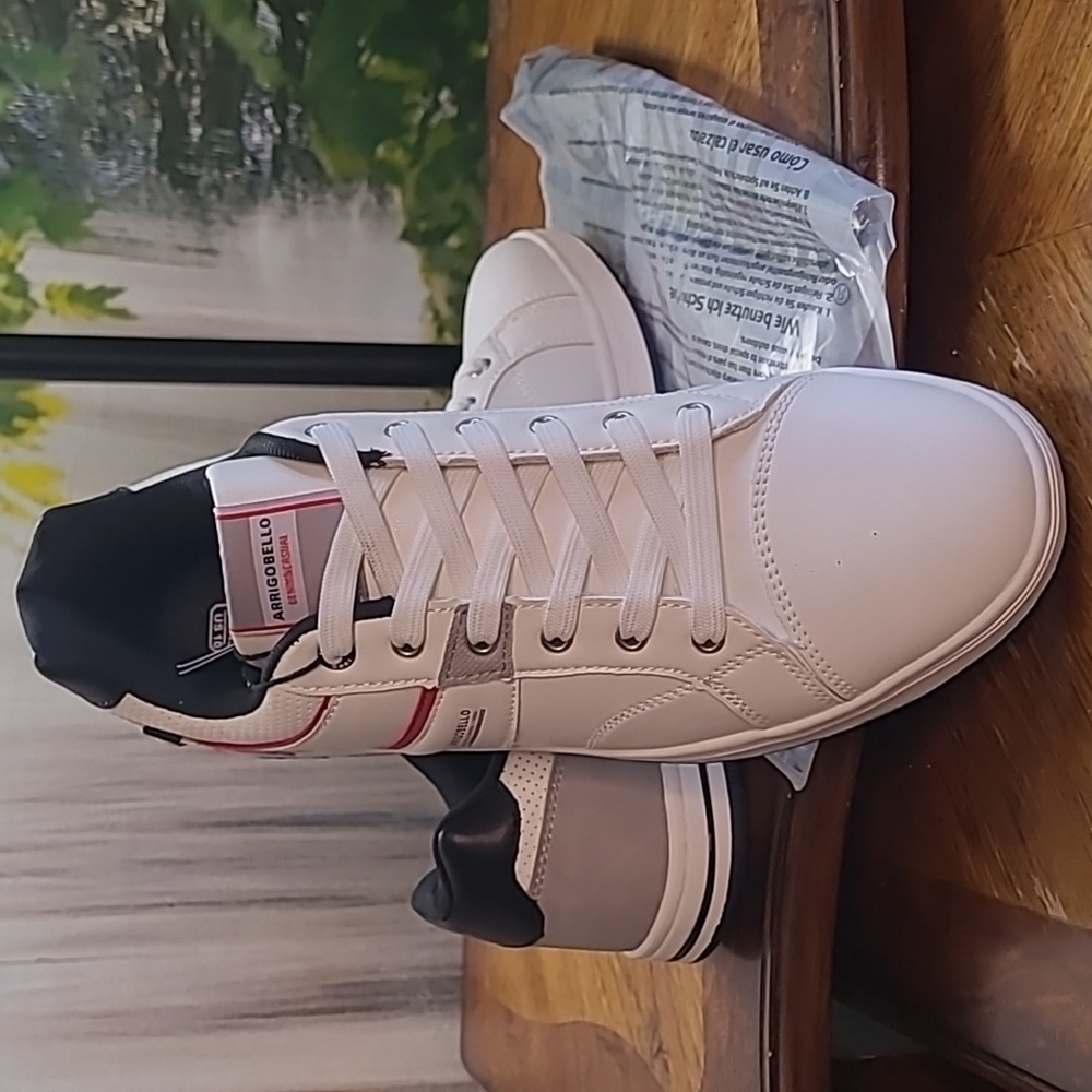 New! Arrigo Bello Mens size 10 casual low top white athletic sneaker shoes